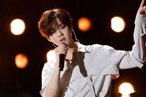 姓列的明星,揭秘姓列的明星风采