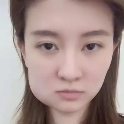 去年拔了智齿的明星,拔智齿背后的明星坚韧故事